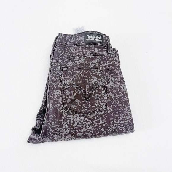 Levi's 512 Perfectly Slimming Straight Leg Blk Camo SZ28 - Picture 7 of 8